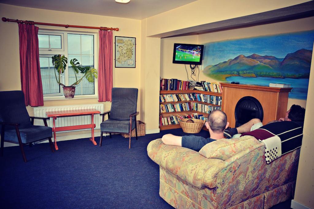 Neptune'S Hostel Killarney Ngoại thất bức ảnh